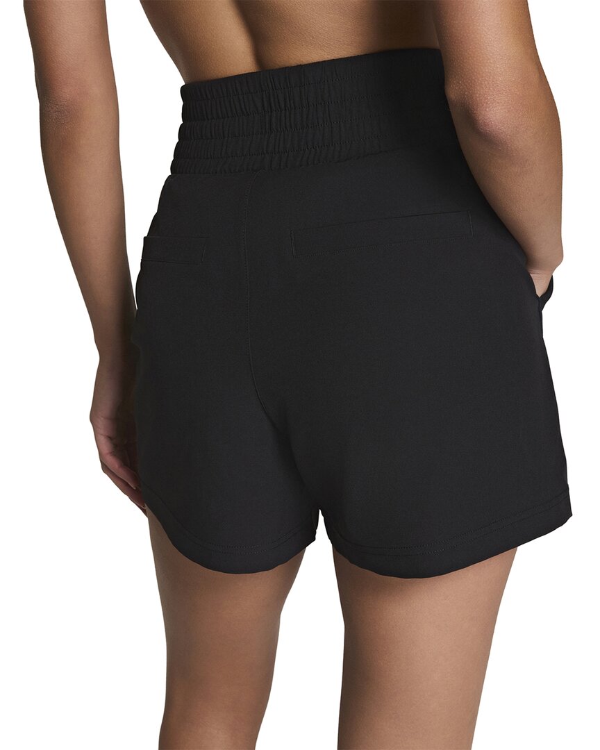 Spanx® On The Move Short