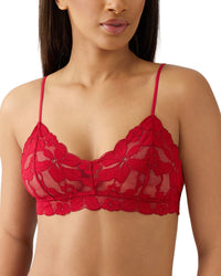 B.Tempt’D By Wacoal Feeling Famous Bralette