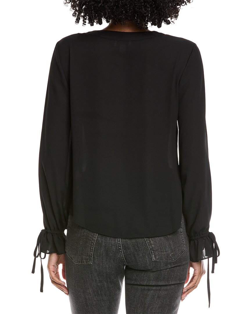 Cece V-Neck Flounce Blouse