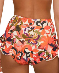 Hutch Wila Bottom