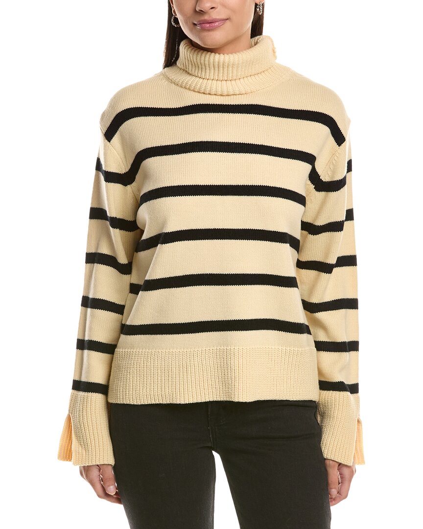 Fate Stripe Pattern Turtleneck Sweater