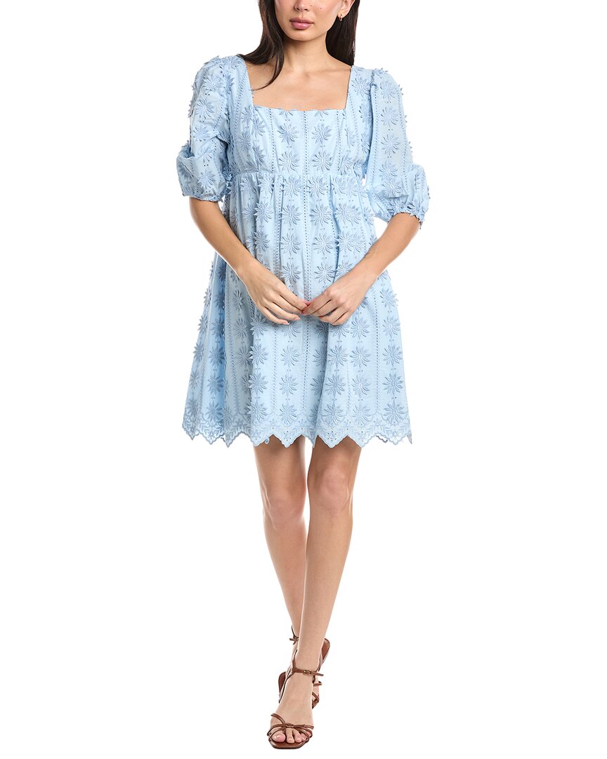 Stellah Aubrey Square Neck 3D Lace Dress