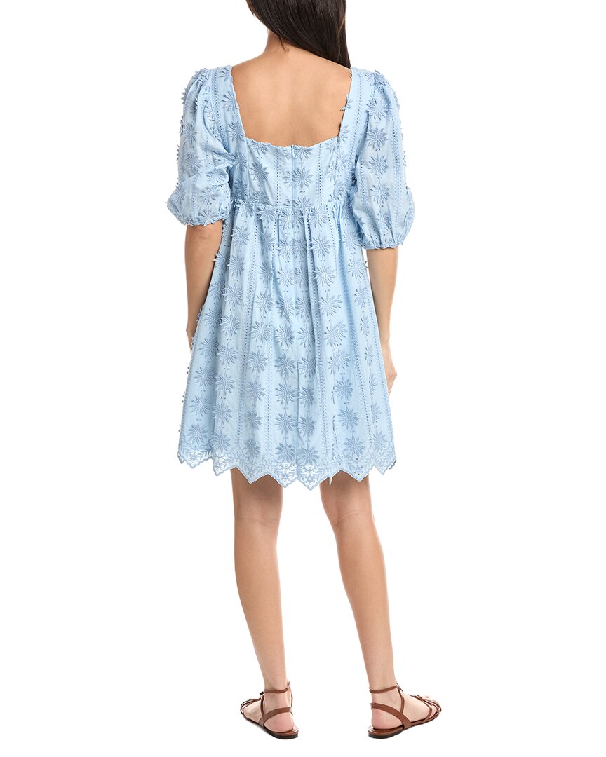Stellah Aubrey Square Neck 3D Lace Dress