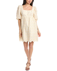 Stellah Aubrey Square Neck 3D Lace Dress