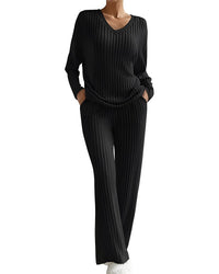 Lily Kim 2Pc Pullover & Pant Set