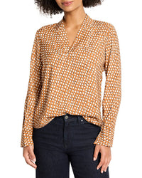 Nic+Zoe Petite Shadow Dot Top