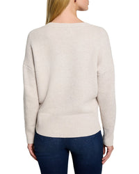 Nic+Zoe Petite Tuck Stitch V-Neck Sweater