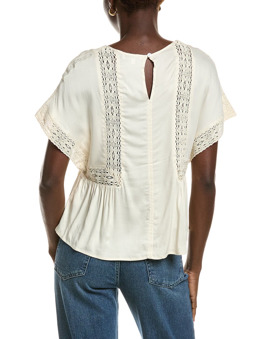Chaser Petal Top