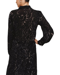 Bella Dahl Fitted Button Top