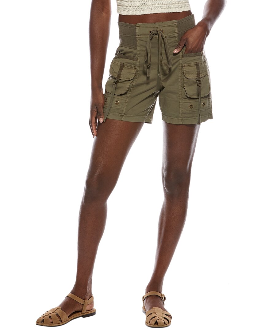 Xcvi Felix Short