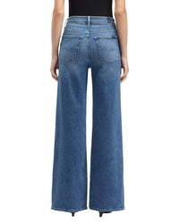 7 For All Mankind Ultra High-Rise Yorktown Straight Jean
