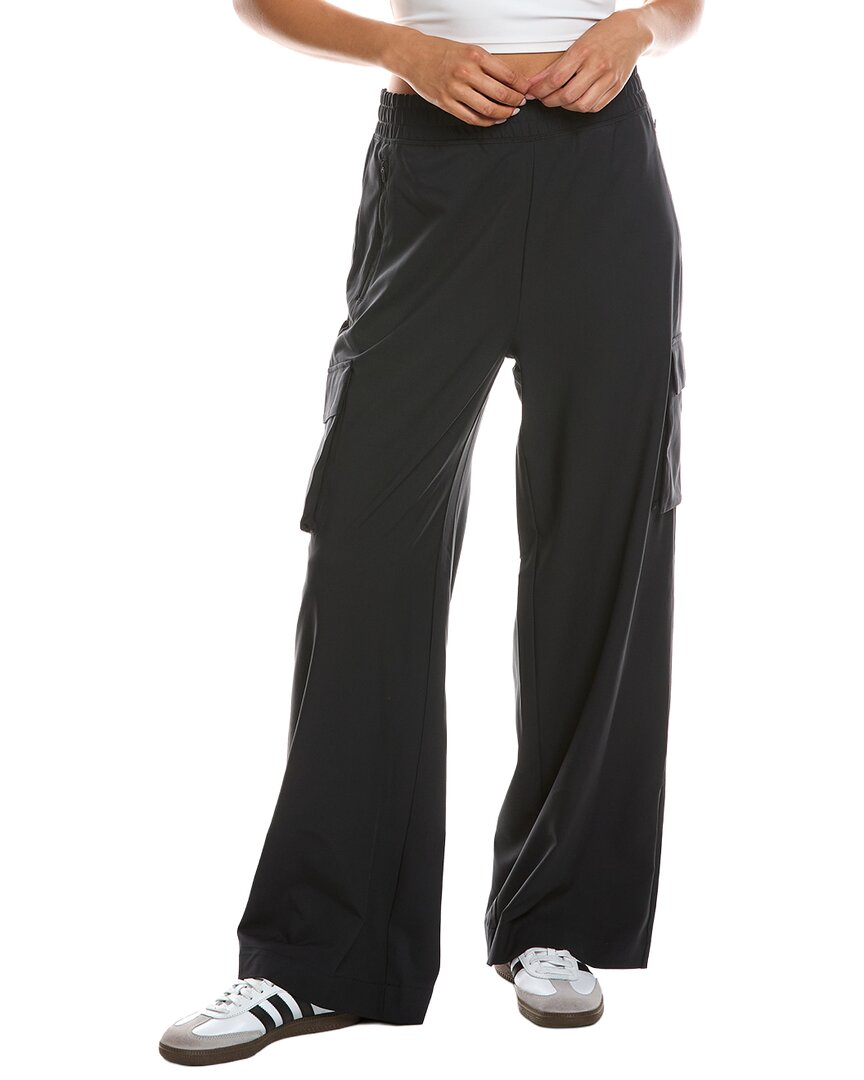 Beyond Yoga 30In City Chic Cargo Pant