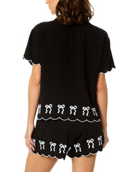 Cece Scalloped Embroidery Shirt