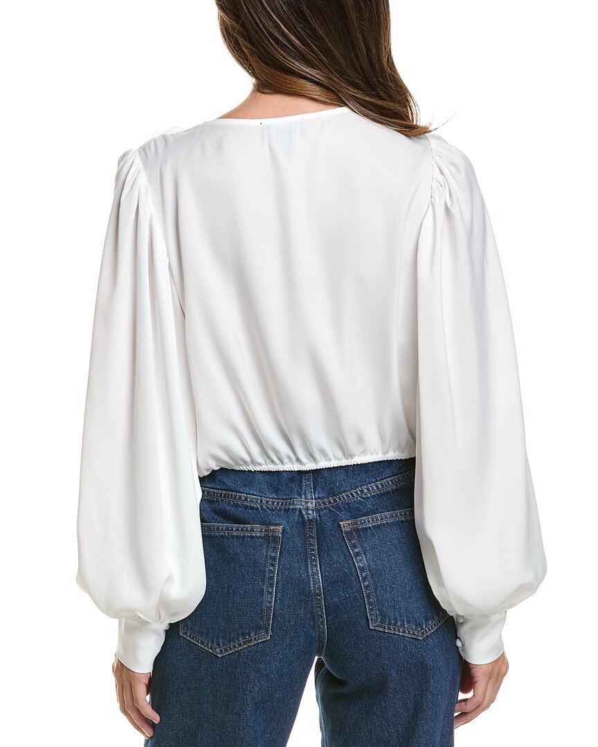 Gracia Gracia V-Neck Detailed Crop Top