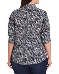 NIC & ZOE Nic & Zoe Plus Etched Hearts Shirt