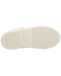 Veja Leather Sneaker