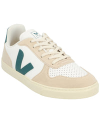 Veja Leather Sneaker