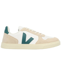 Veja Leather Sneaker