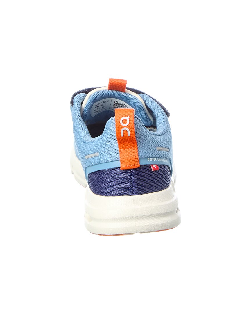 On Running Canvas Sneaker
