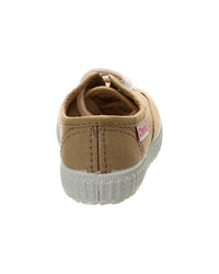 Cienta Canvas Sneaker