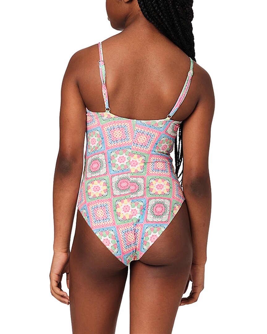 Submarine Irreversible One-Piece