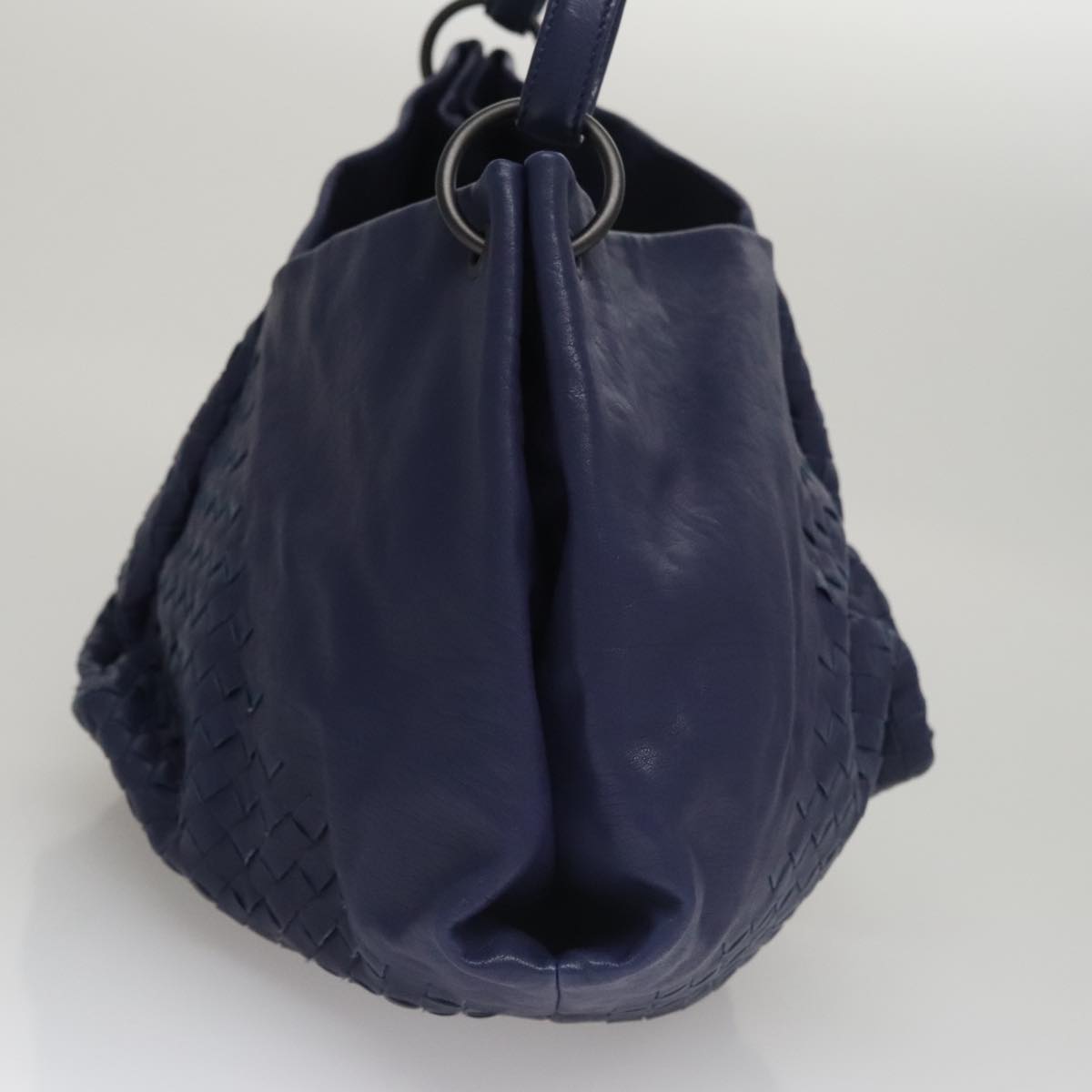 Bottega Veneta Intrecciato Navy Leather Shoulder Bag (Pre-Owned)