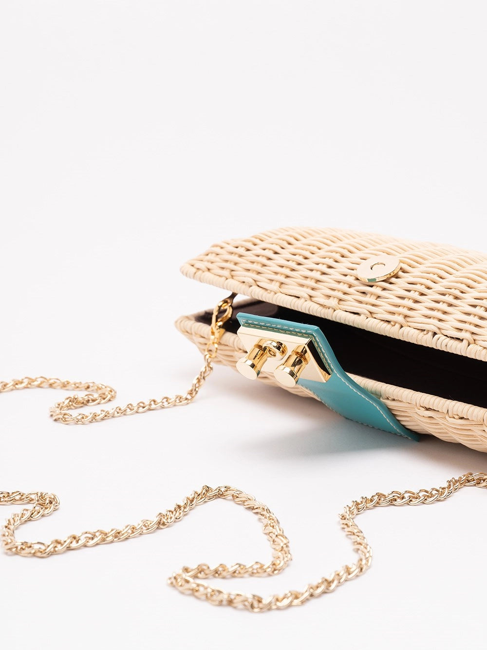 Rodo Rodo Women Wicker Clutch