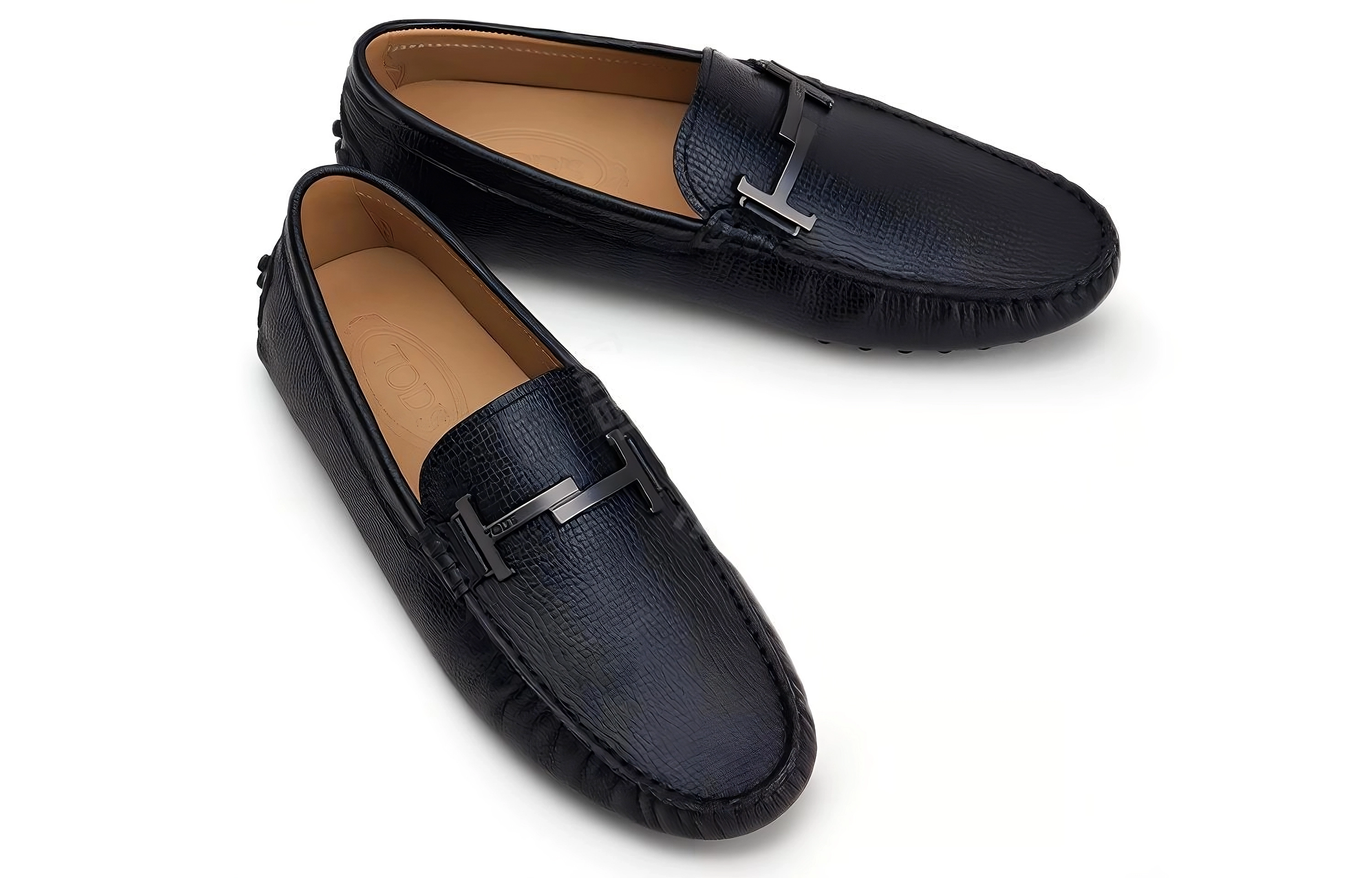 Tods Pebbled Leather Gommino Driving Shoes Black