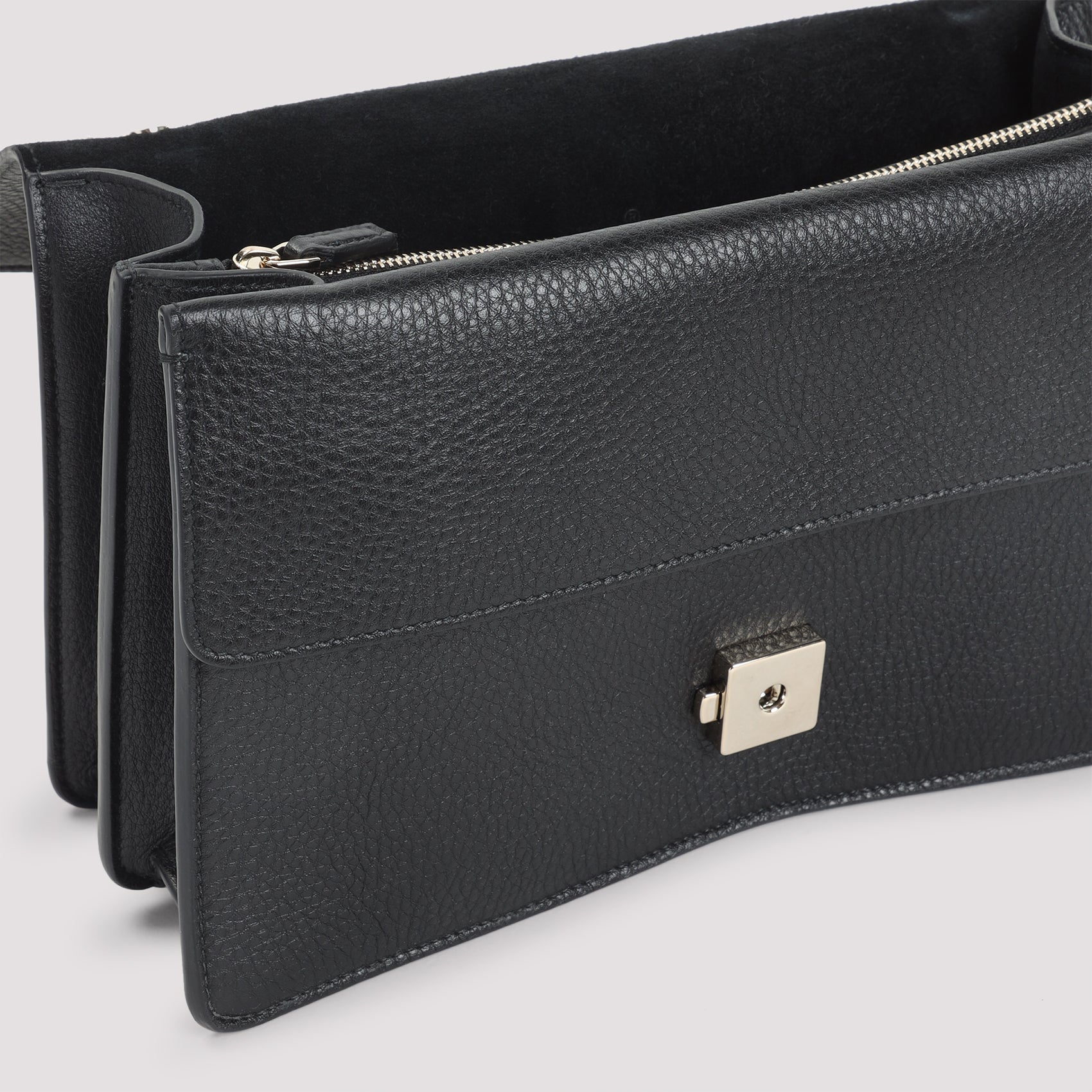 Gucci Dionysus Shoulder Bag Women