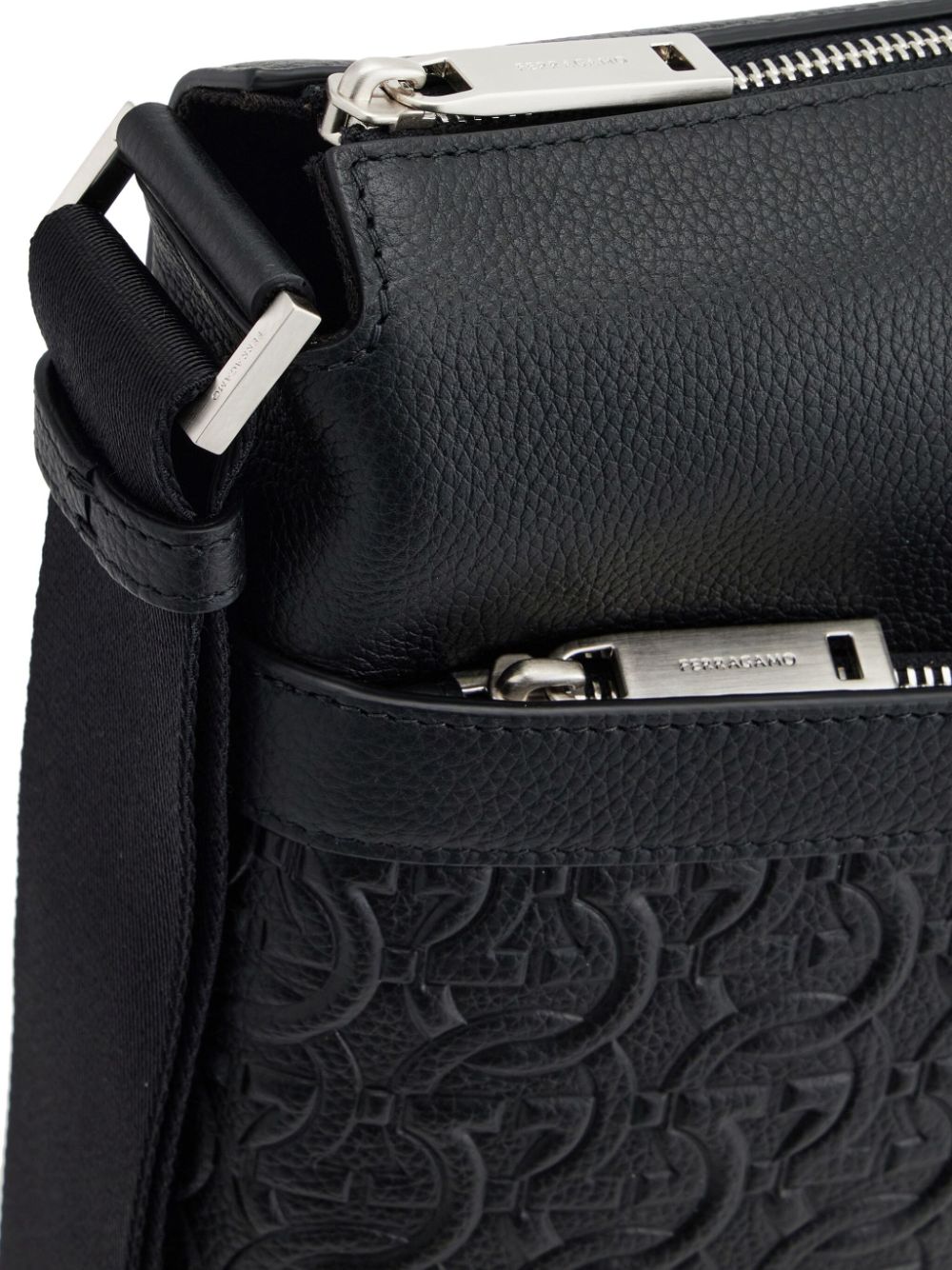 Ferragamo Men's Bags.. Black