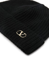 Valentino Garavani Men Beanie Knitted Vlogo Signature In Cashmere