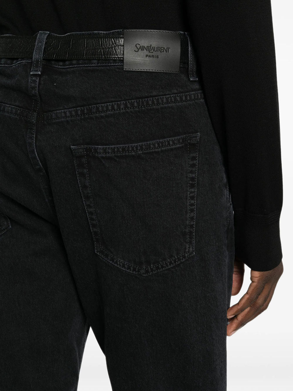 Saint Laurent Men Jeans Relaxed Fit Con Gamba Affusolata