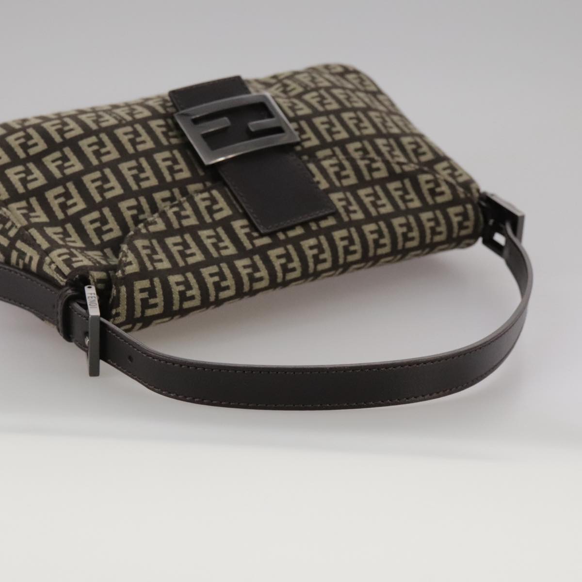 Fendi Zucchino Brown Canvas Shoulder Bag (Pre-Owned)