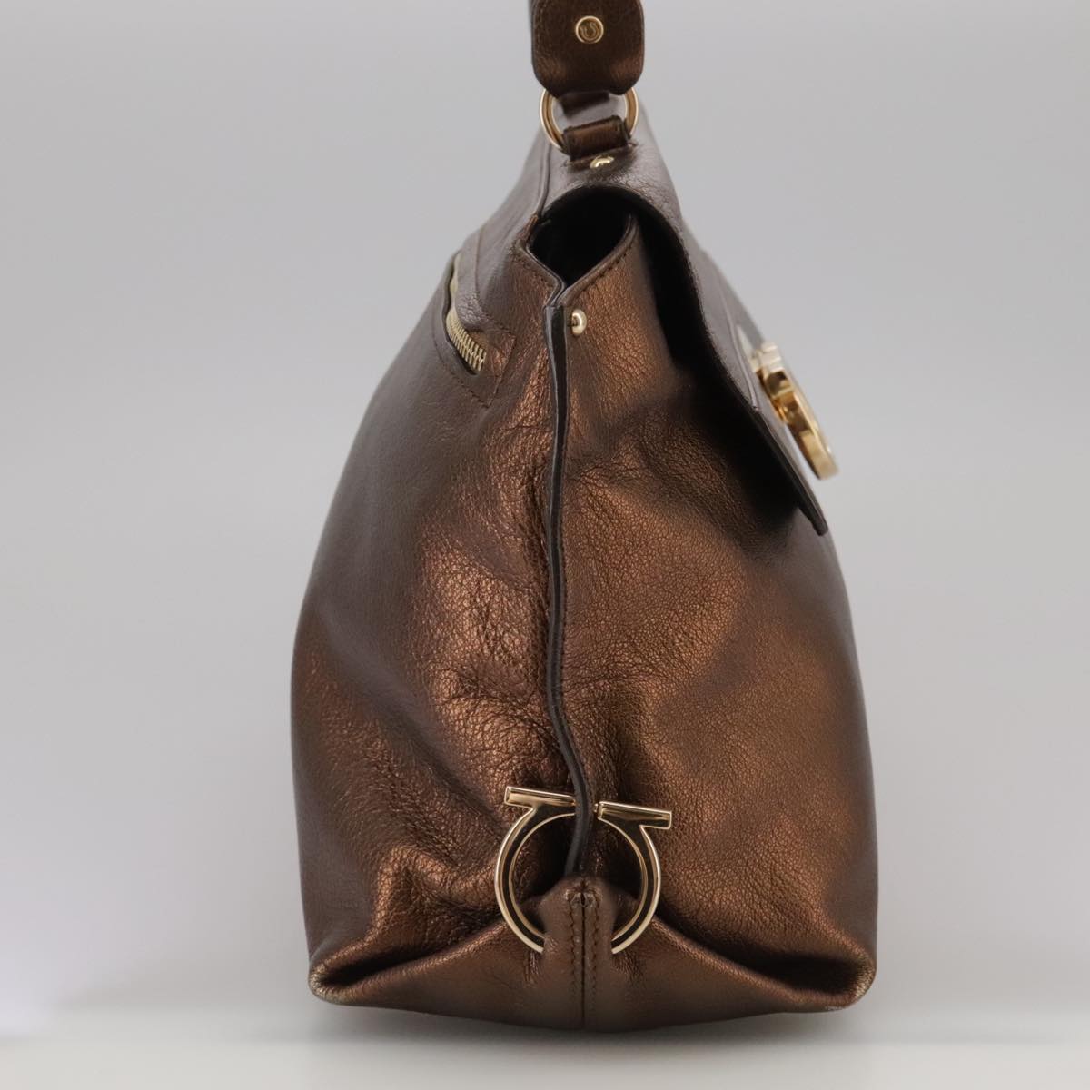 Salvatore Ferragamo Sofia Brown Leather Handbag (Pre-Owned)