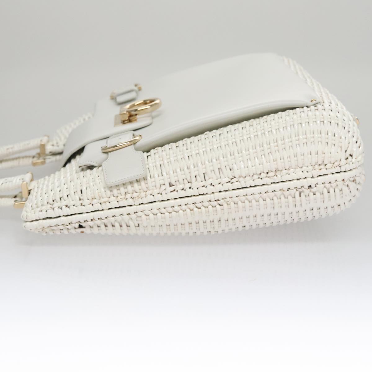 Salvatore Ferragamo Gancini White Patent Leather Handbag (Pre-Owned)