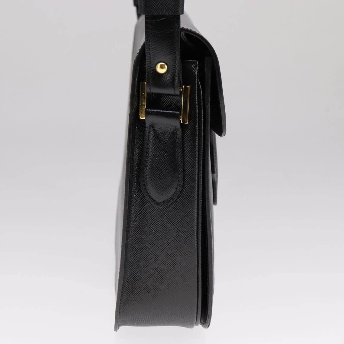 Yves Saint Laurent Black Leather Shoulder Bag (Pre-Owned)
