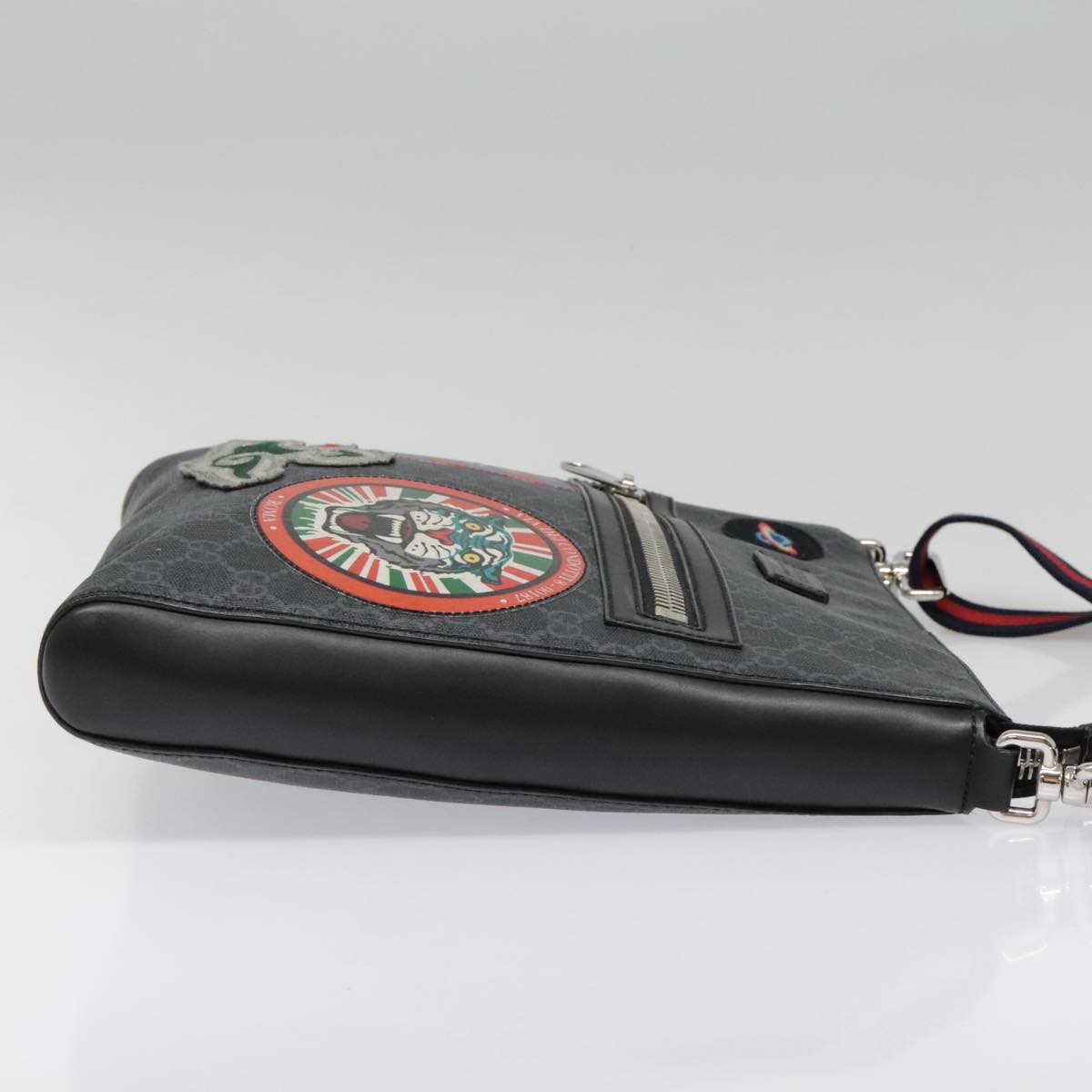 Gucci Jackie Black Canvas Shoulder Bag (Pre-Owned)