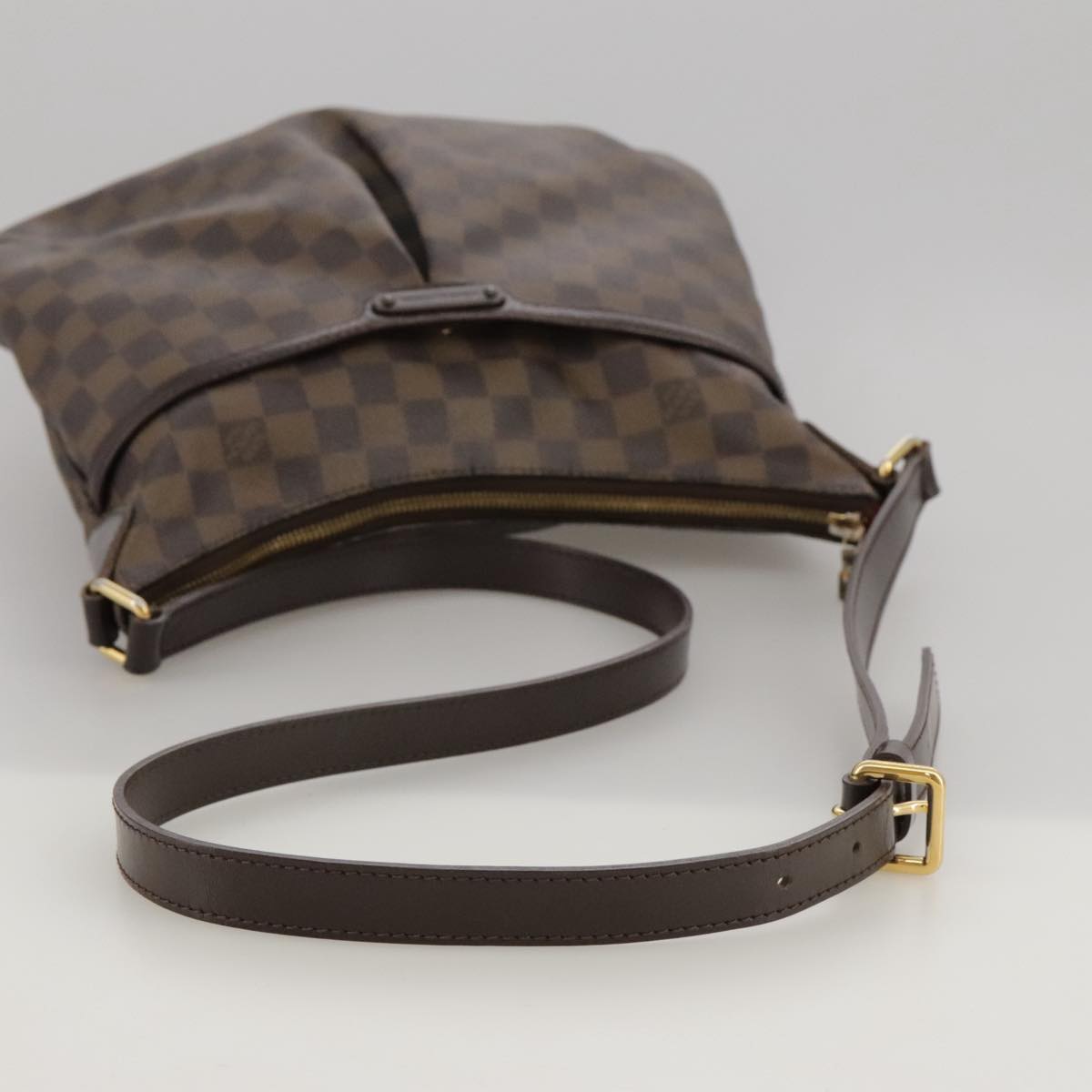 Louis Vuitton Bloomsbury Brown Canvas Shoulder Bag (Pre-Owned)