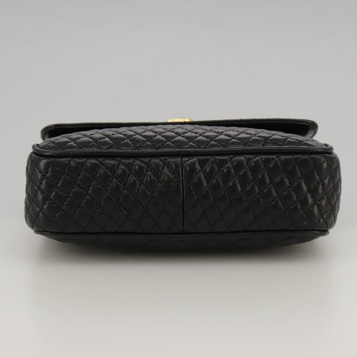 Bally Black Leather Shoulder Bag (Pre-Owned)