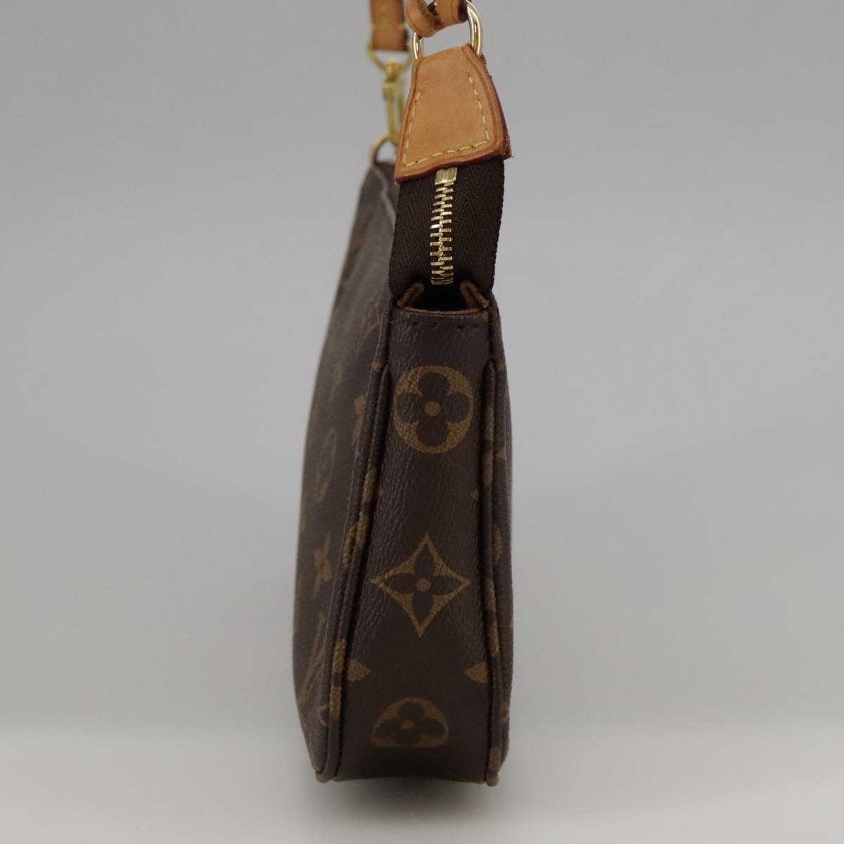 Louis Vuitton Pochette Accessoire Brown Canvas Clutch Bag (Pre-Owned)