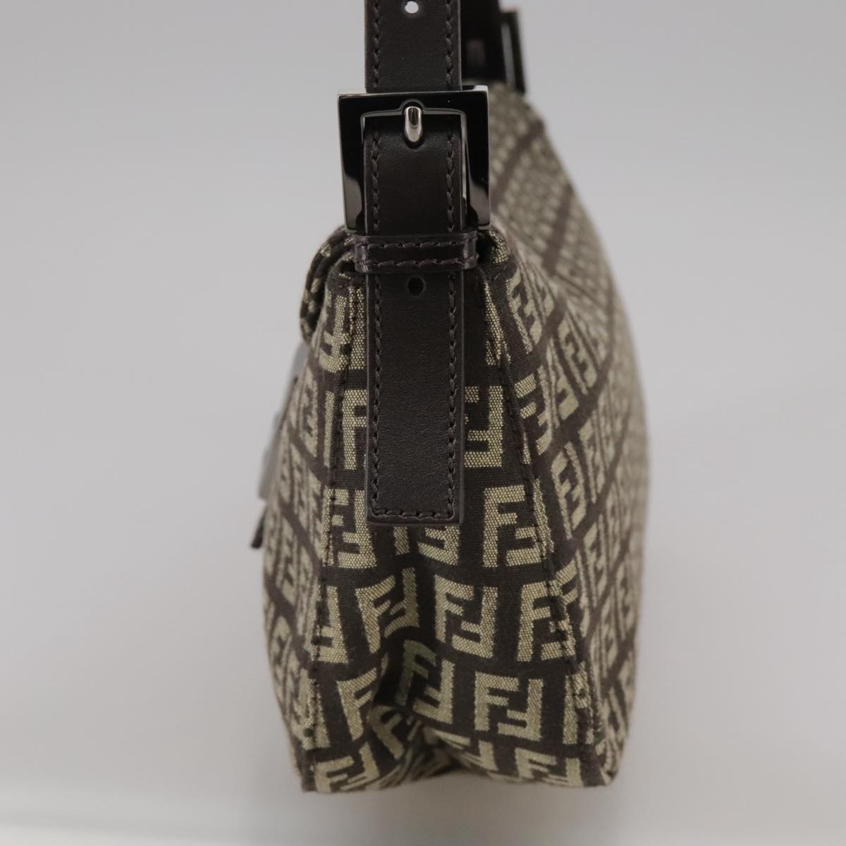 Fendi Zucchino Brown Canvas Shoulder Bag (Pre-Owned)