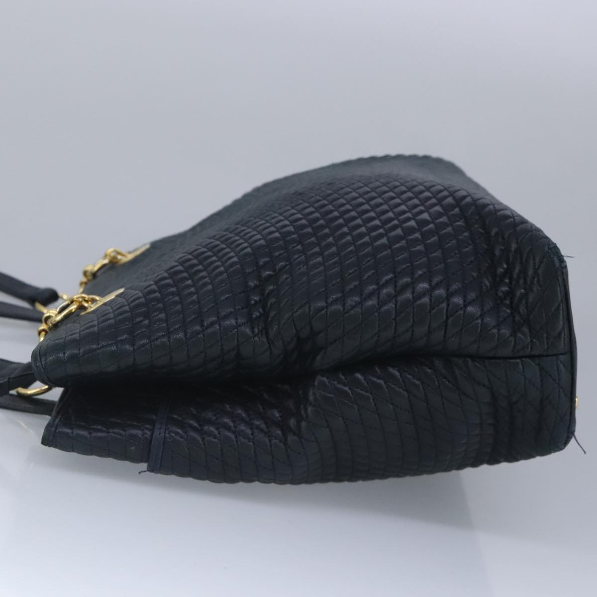 Bally Navy Leather Shoulder Bag (Pre-Owned)