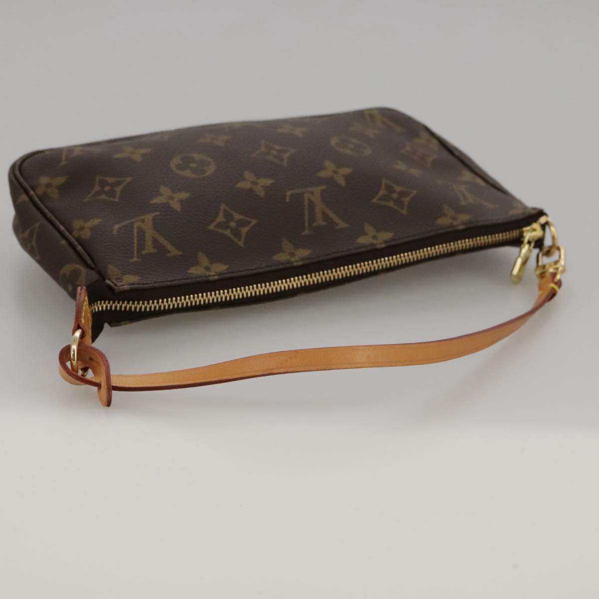 Louis Vuitton Pochette Accessoire Brown Canvas Clutch Bag (Pre-Owned)