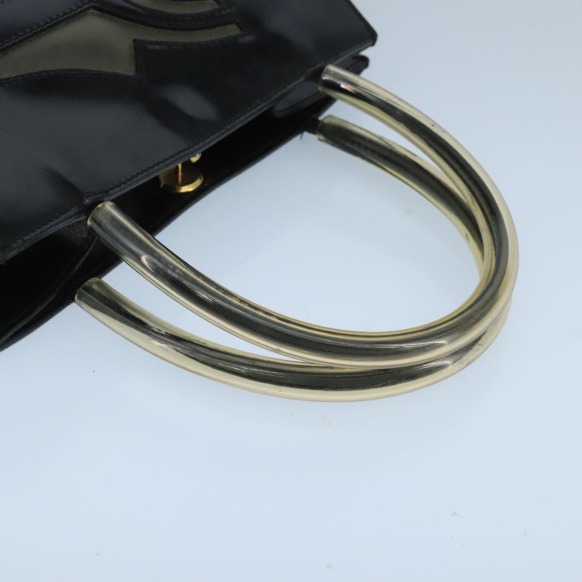 Salvatore Ferragamo Black Patent Leather Handbag (Pre-Owned)