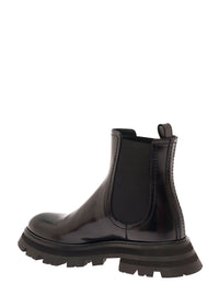 ALEXANDER MCQUEEN Alexander Mcqueen Women Black Chelsea Boots With Elastic Inserts In Smooth Leather Woman