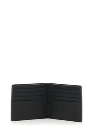 Gucci Men Black Bi-Fold Wallet With Embossed Logo Lettering On The Front In Grained Leather Man