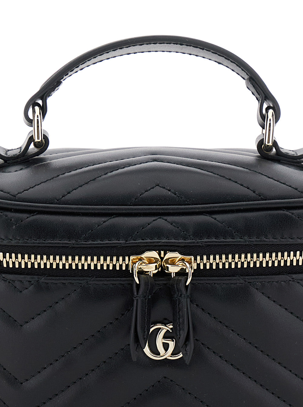 Gucci Women Handbag 'Gucci' With Chain Strap And Gg Plaque On Front In Black Leather For Women