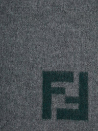FENDI Fendi Men Gray 'Ff' Scarf With Fringed Edge And Ff Embroidery On The Front In Wool And Cashmere For Men