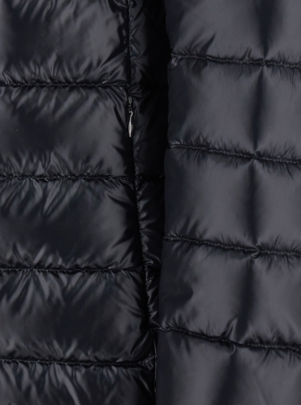 Herno Women Down Jacket With Fixed Hood And Zip Pockets In Black Tech Fabric For Women