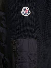 Moncler Men Cardigan Con Cappucico E Patch Logo Sulla Manica In Tessuto Tecnico E Lana Nero Uomo